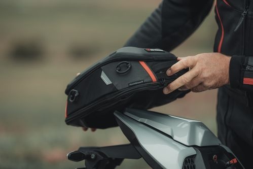 product item large slide