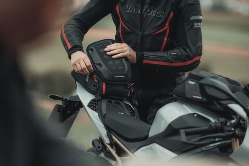 product item large slide