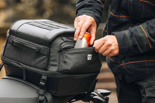 product item large slide