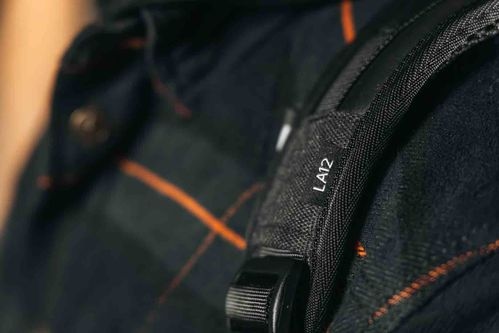 product item large slide