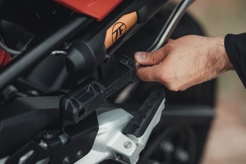 product item large slide