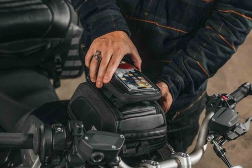 product item large slide