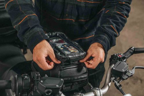 product item large slide