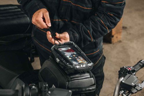 product item large slide