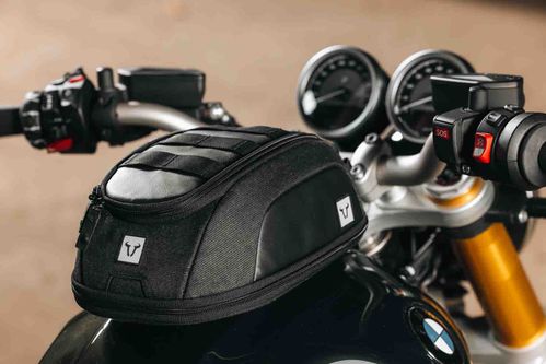 product item large slide