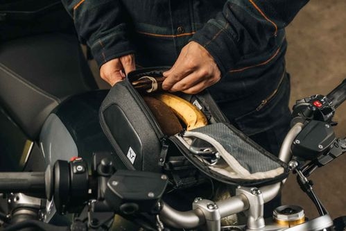 product item large slide