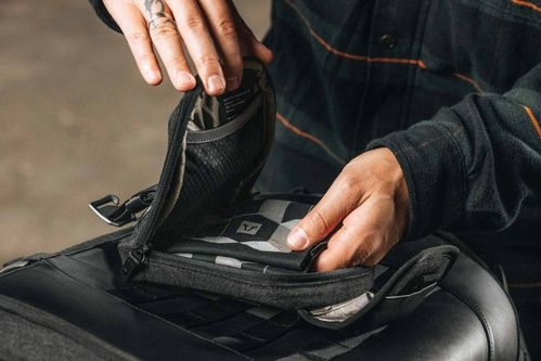 product item large slide