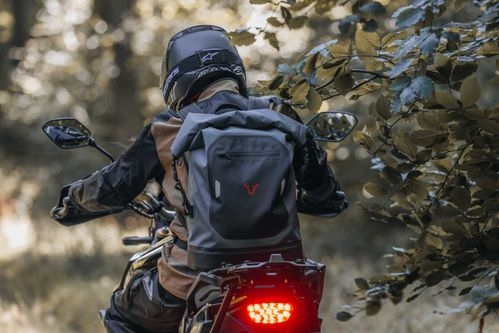 product item large slide