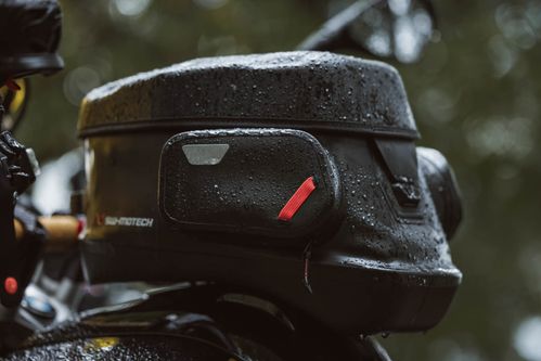 product item large slide