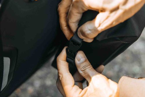 product item large slide