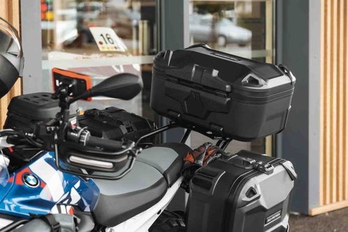 product item large slide