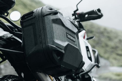 product item large slide